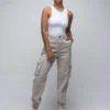 Top Tank Blanco Ícono